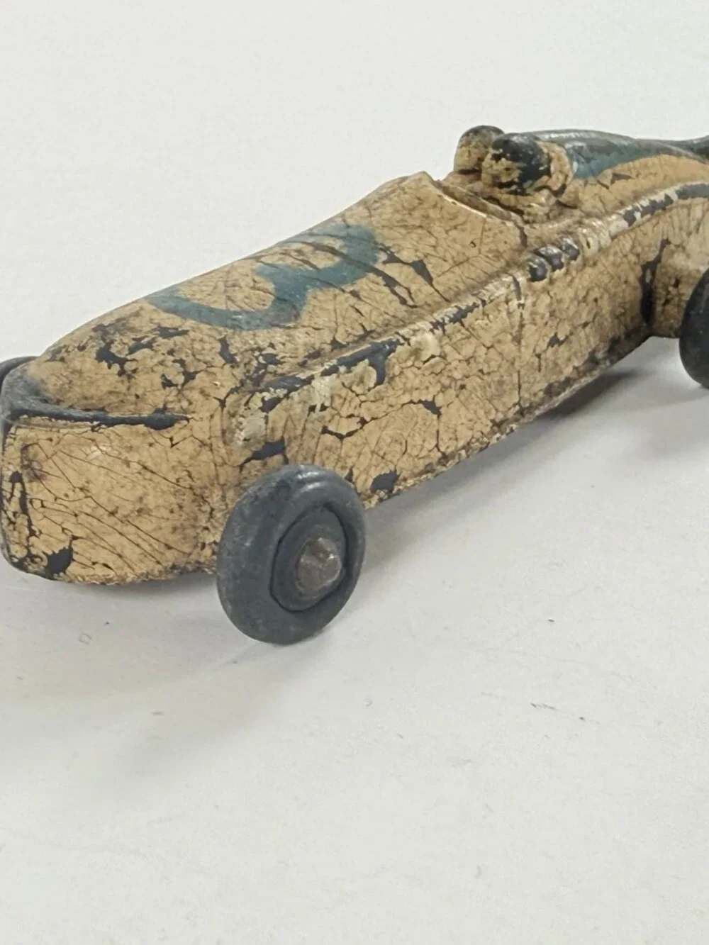 Vintage 1930s Sun Rubber Boat Tail Race Car Vintage Original Tires Display Toy C